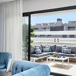 Alamar 3 Bed Penthouse Side *