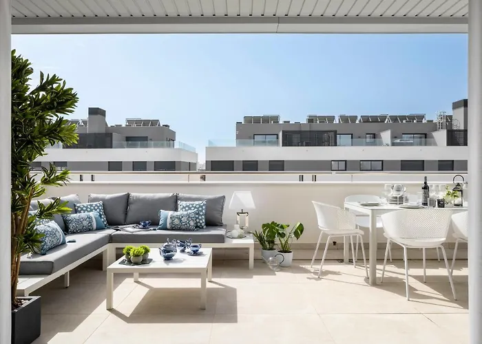 Alamar 3 Bed Penthouse Side Appartamento